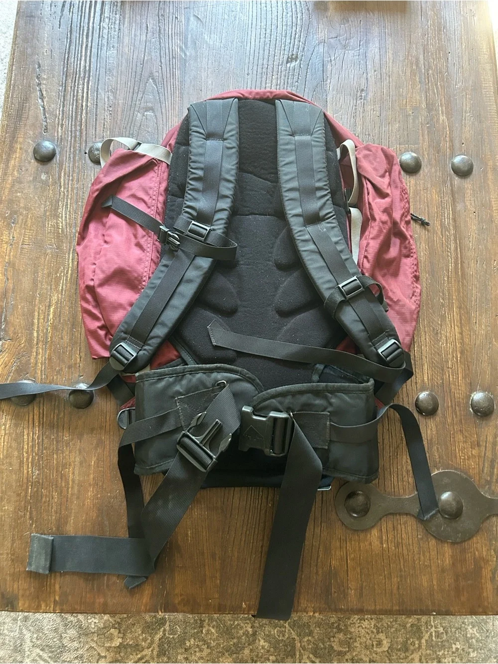 Vintage Kelty Redwing Burgundy and Black Hiking Backpack